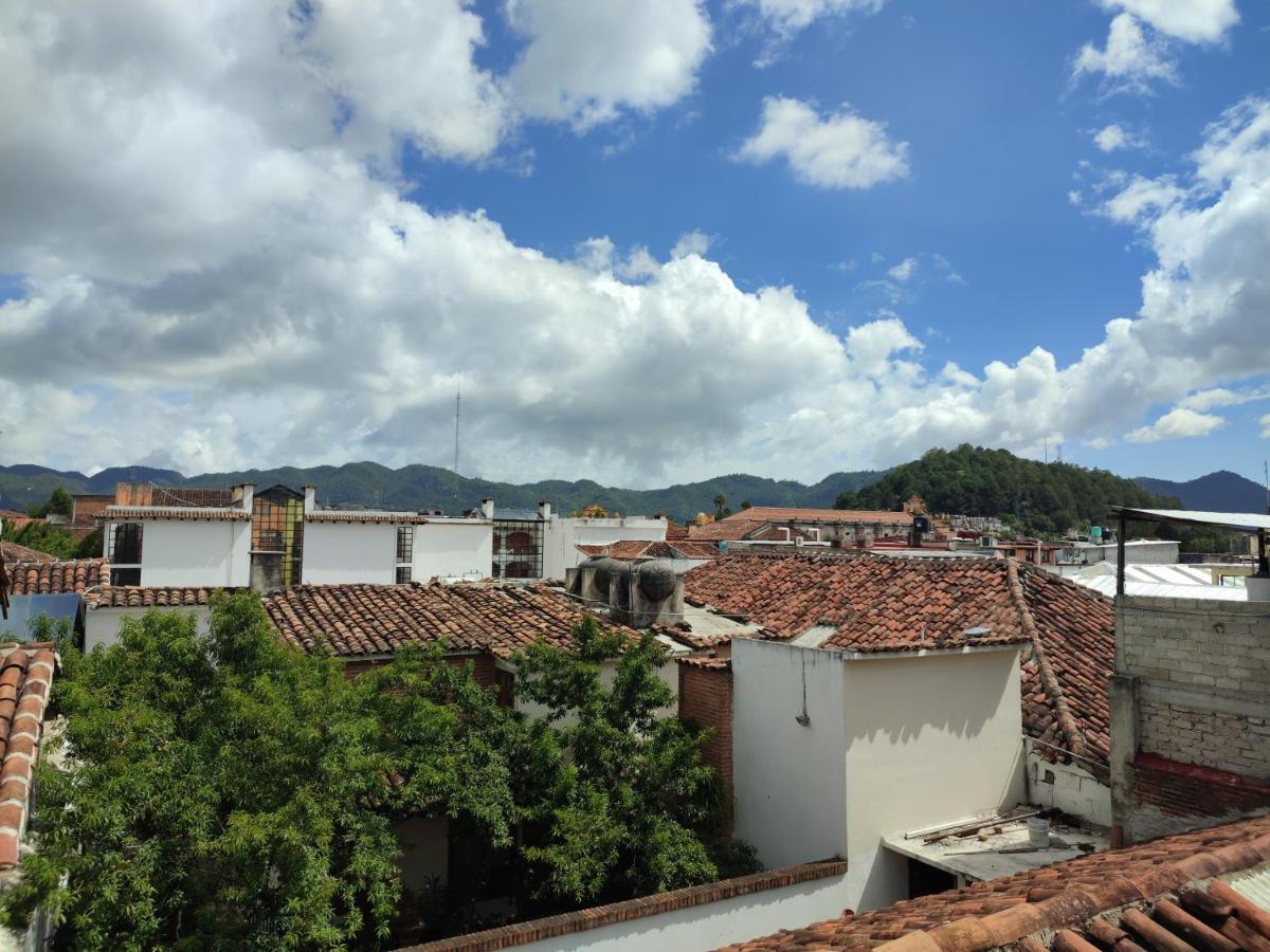 Hostal Ikal San Cristóbal de Las Casas المظهر الخارجي الصورة